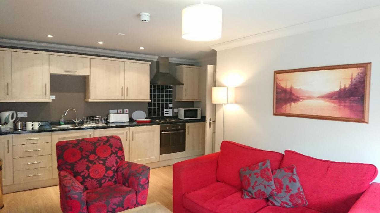 יורק Victoria Cloisters Apartments מראה חיצוני תמונה