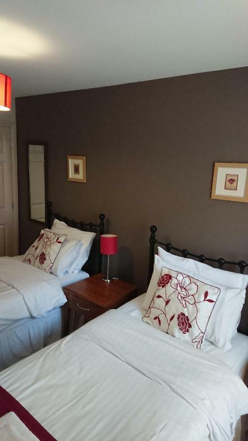 יורק Victoria Cloisters Apartments מראה חיצוני תמונה